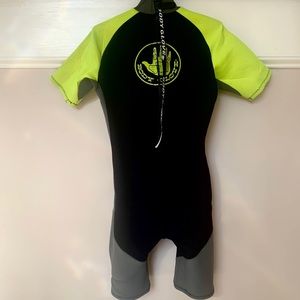 Body Glove size M men’s shorty wetsuit